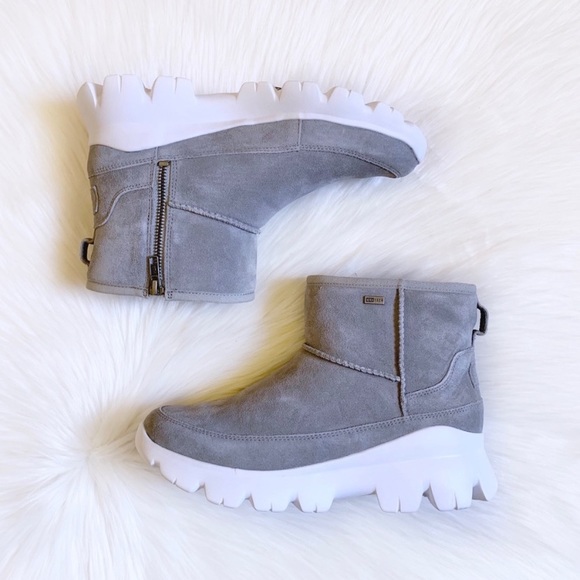 UGG Seal Palomar Waterproof Sneaker Boot - Picture 5 of 8